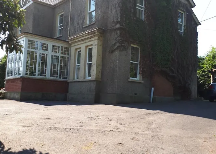 Laurel * Manorhamilton